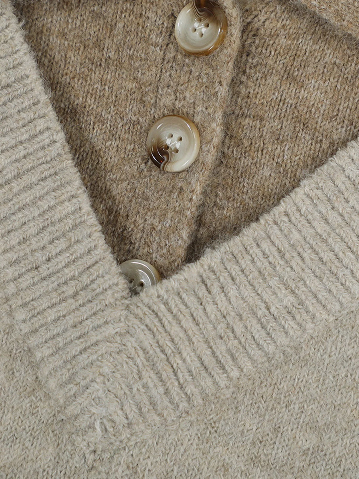 Aelfric Eden Faux-Layered Polo Collar Knit Sweater - Image 4