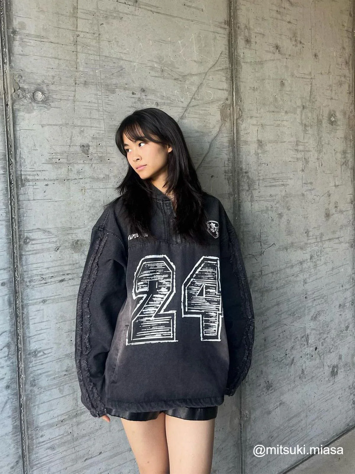 Aelfric Eden Fringe Washed Half Zip Hoodie - Image 3