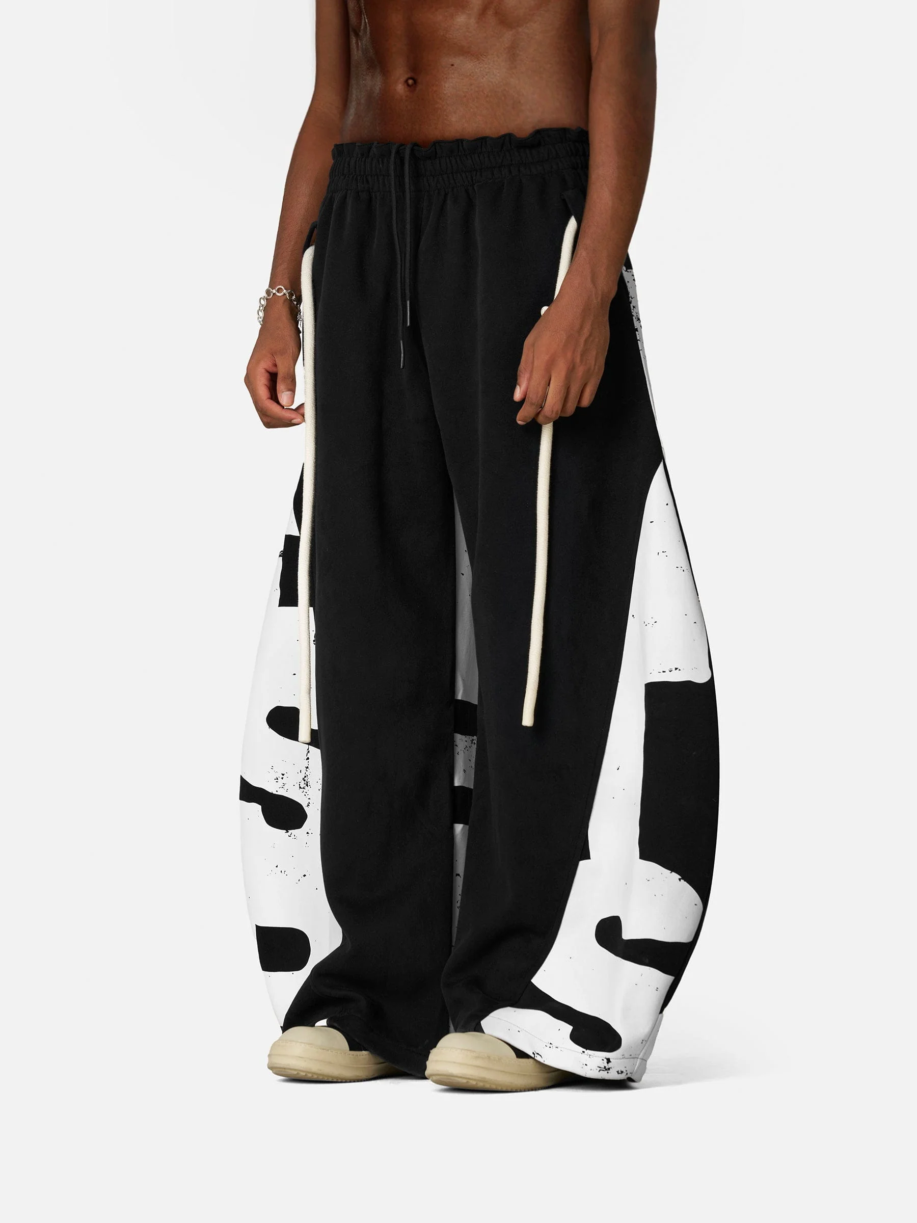 Aelfric Eden Graffiti Super Baggy Barrel Sweatpants - Image 11