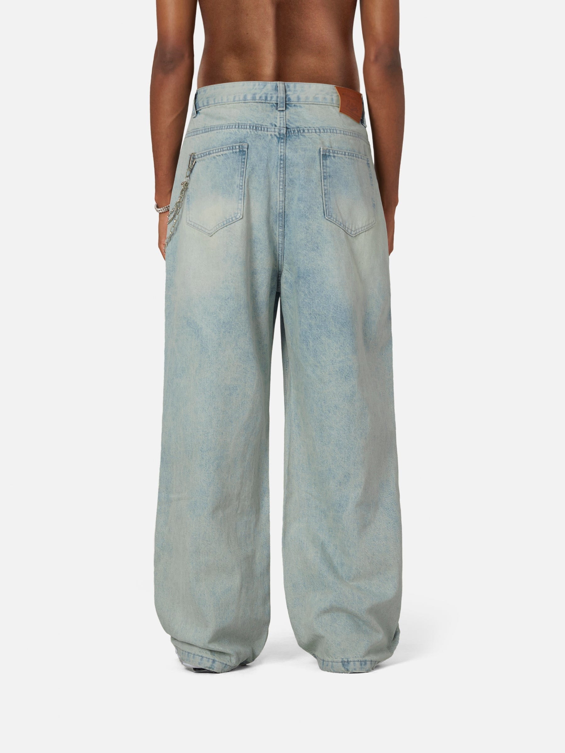 Aelfric Eden Baggy Basic Jeans - Image 12