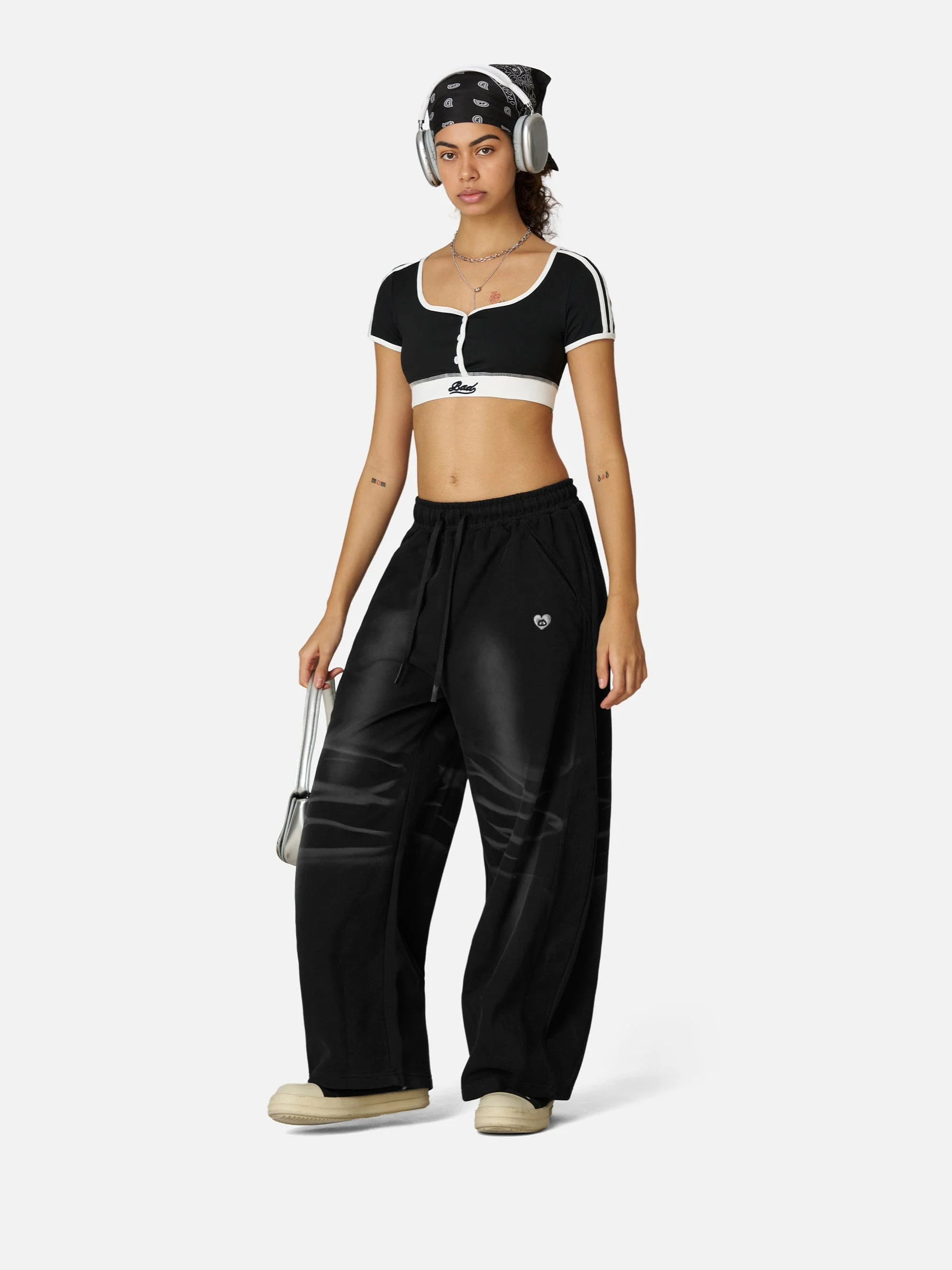 Aelfric Eden Essential Super Baggy Barrel Sweatpants - Image 2